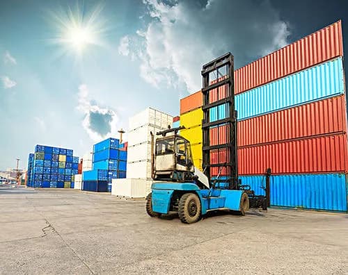 Container port and ocean freight service